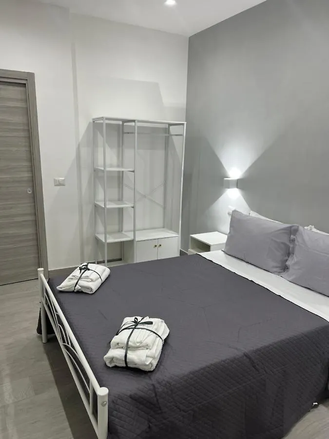 La Dimora Di Antonietta Apartment Naples